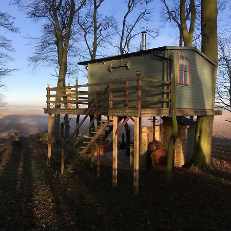 Dale Farm Holidays