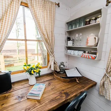 Dale Farm Holidays * Hunmanby