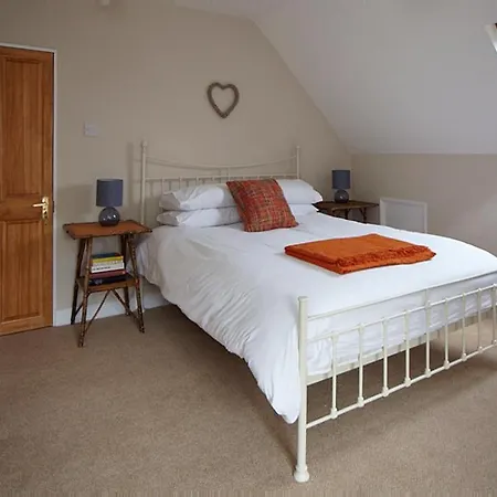 Dale Farm Holidays Farm stay